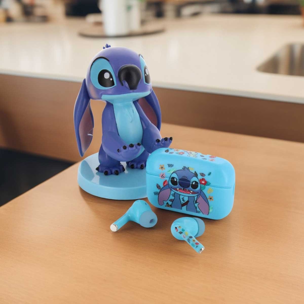 Cable Guys Disney Lilo & Stitch Pro True Wireless Earbuds with Holder Set