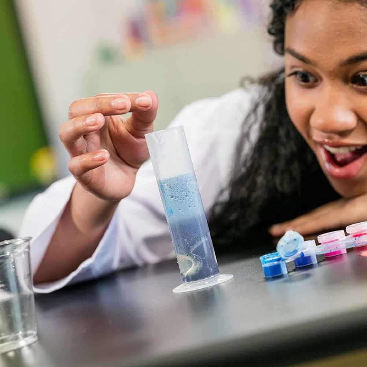 كرايولا مجموعة معمل كيمياء الألوان للجنسين، 8-10 سنوات