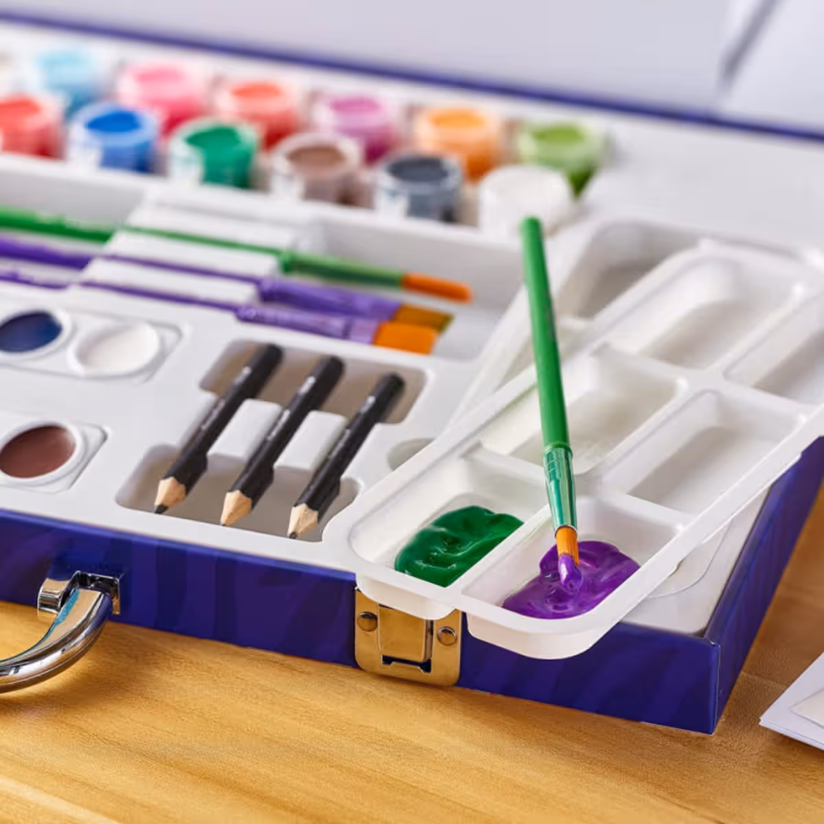 Crayola Paint & Create Easel Case Unisex, 3-4 Years