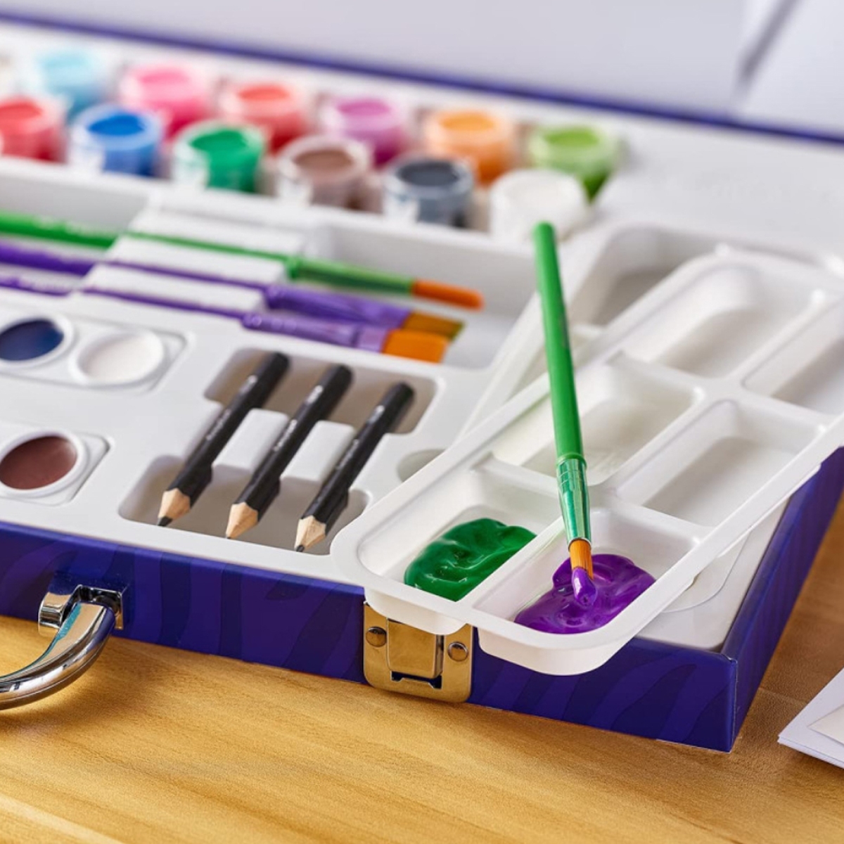 Crayola Paint & Create Easel Case Unisex, 3-4 Years