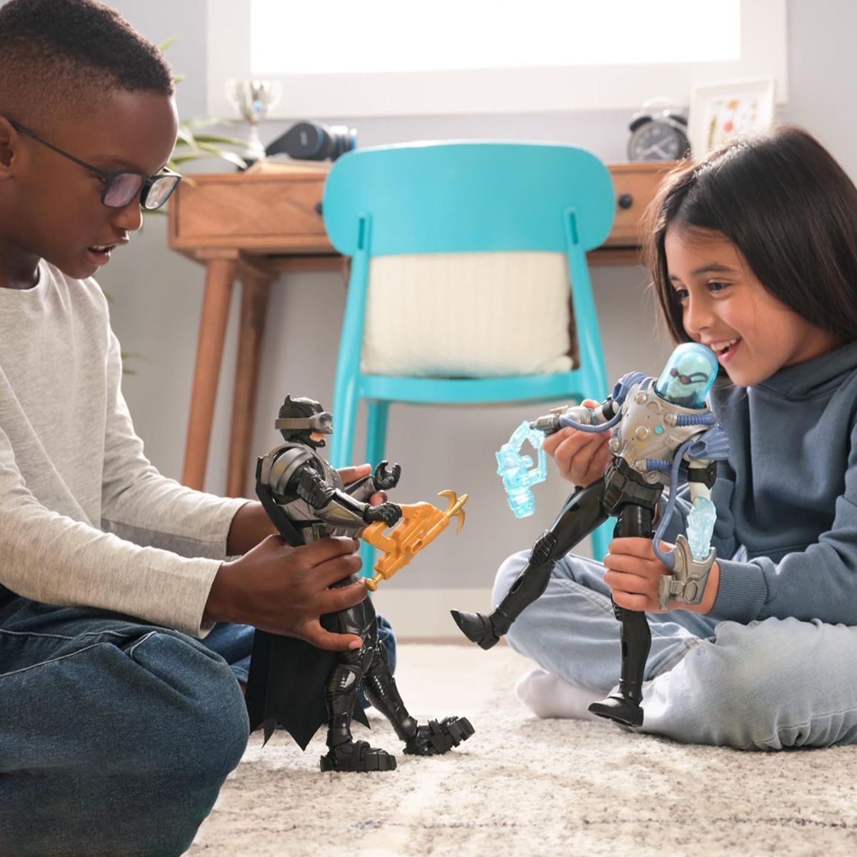 DC Comics 12″ Batman Adventures Batman Vs Mr. Freeze Action Figures Unisex, 5-7 Years, Pack of 2