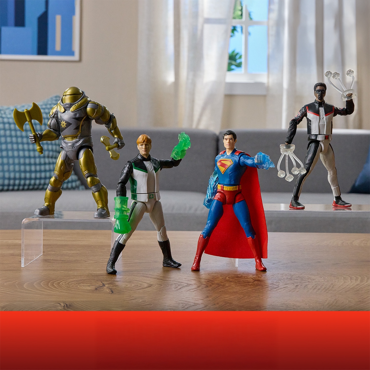 DC Comics 6" Epic Strike Assorted Action Figure Unisex, 5-7 Years