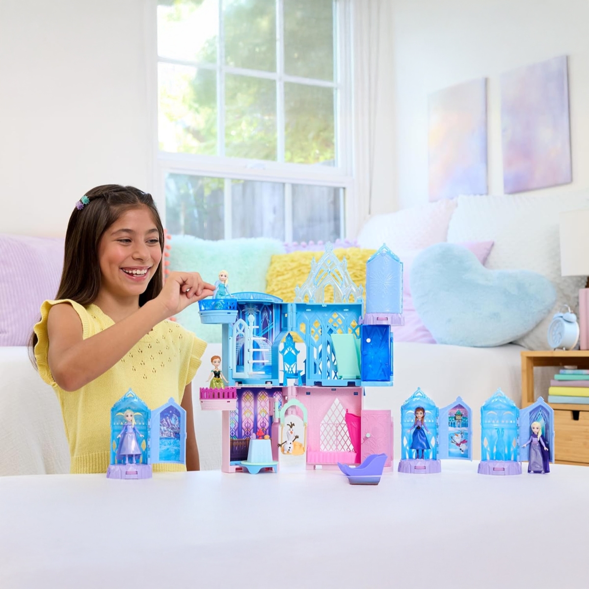 ديزني فروزن دمية 3.5 إنش دوارة مع قلعة صغيرة للبنات، 3-4 سنوات