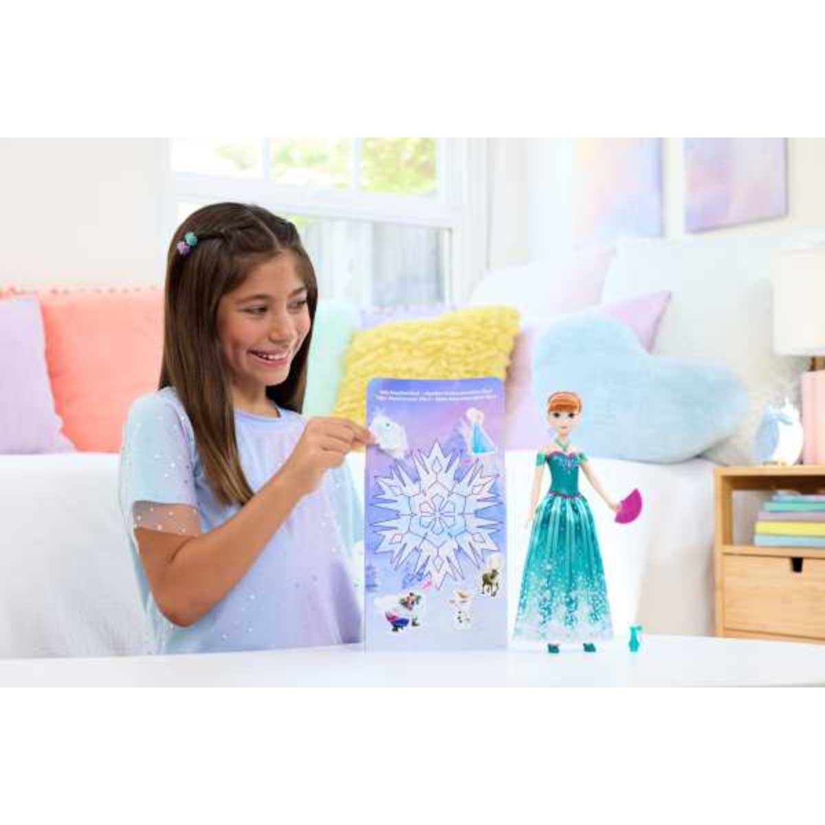 Disney Frozen Spin & Reveal Anna Fashion Doll Girls, 3-4 Years