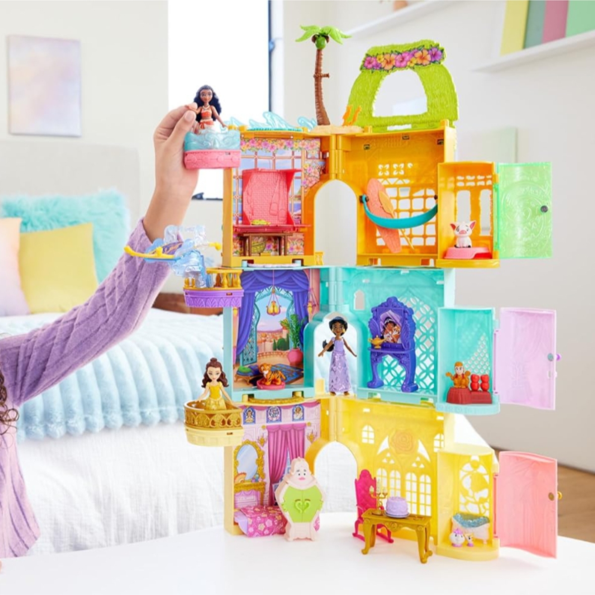 Disney Princess Assorted Surprise Small Doll with Tower Stacker Reveal Wave 1 Playset Girls, 3-4 Years