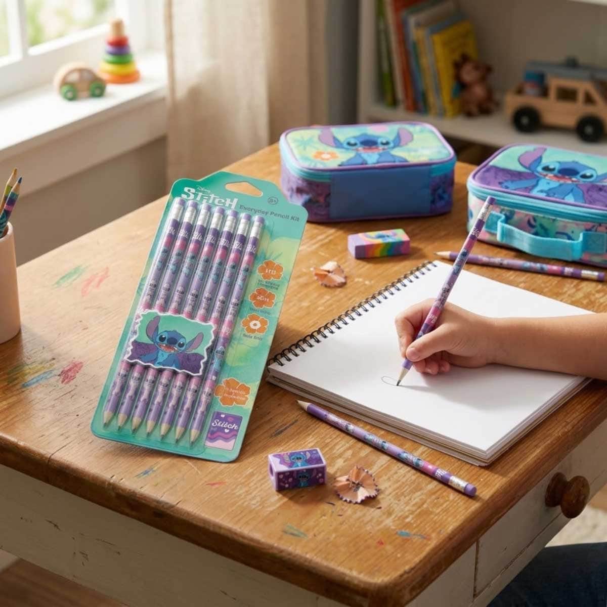Disney Stitch 12-Piece Pencils with Sharpener Set Unisex, 3-4 Years