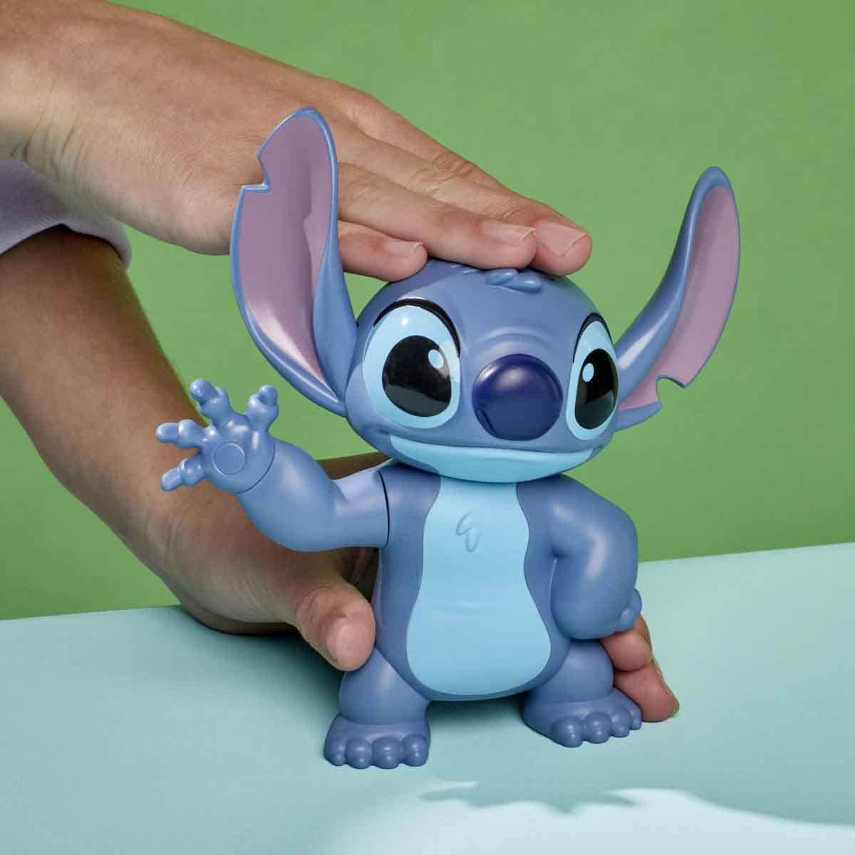 Disney Stitch Bop It! Game Unisex, 8-10 Years