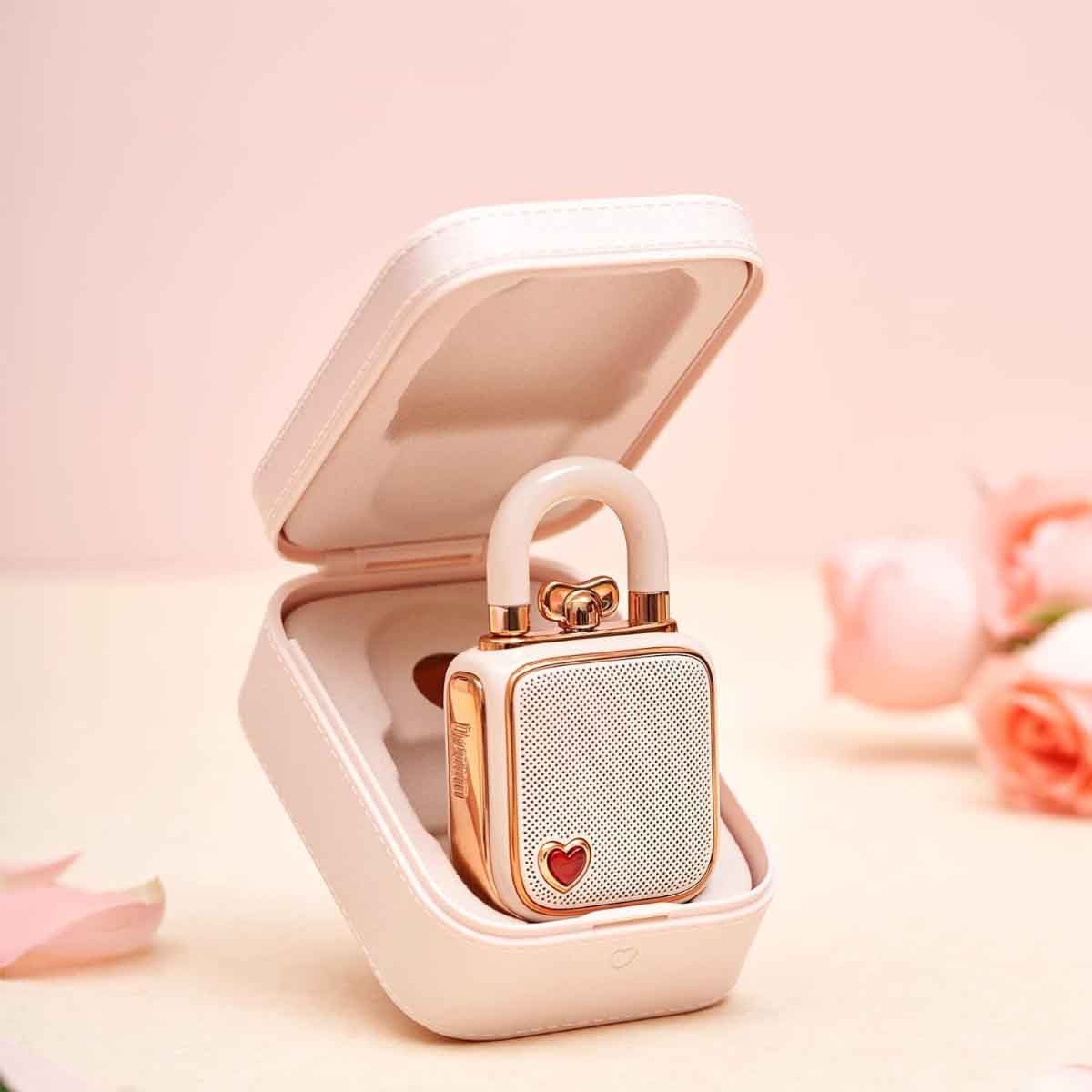 Divoom Pink Love Lock Bluetooth Speaker