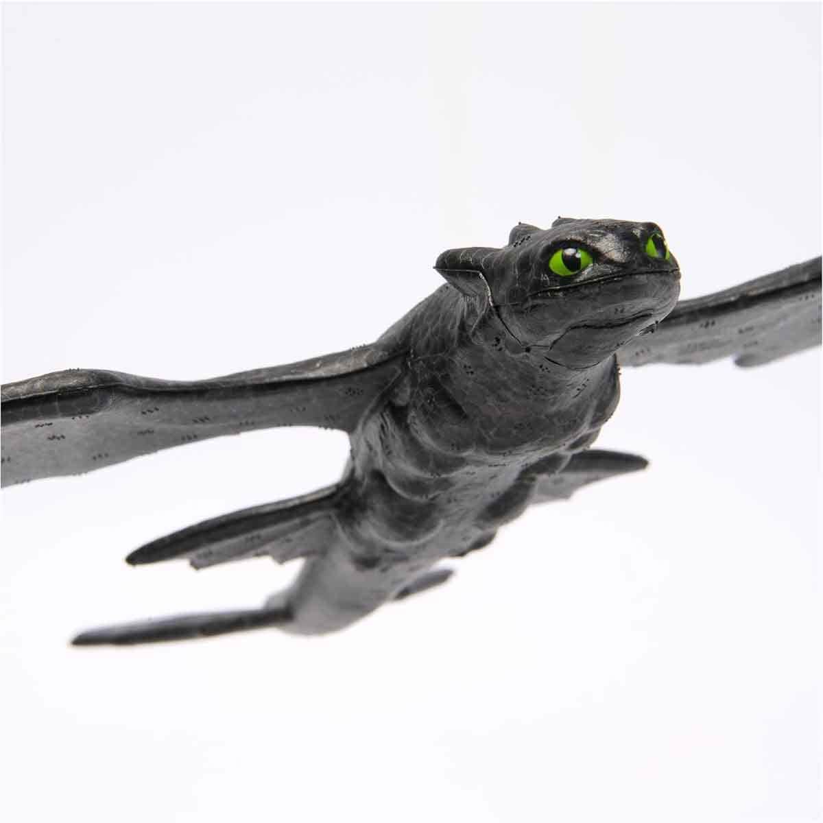 DreamWorks Toothless Flying Foam Dragon - 25” Wingspan Action Figure Boys, 5-7 Years