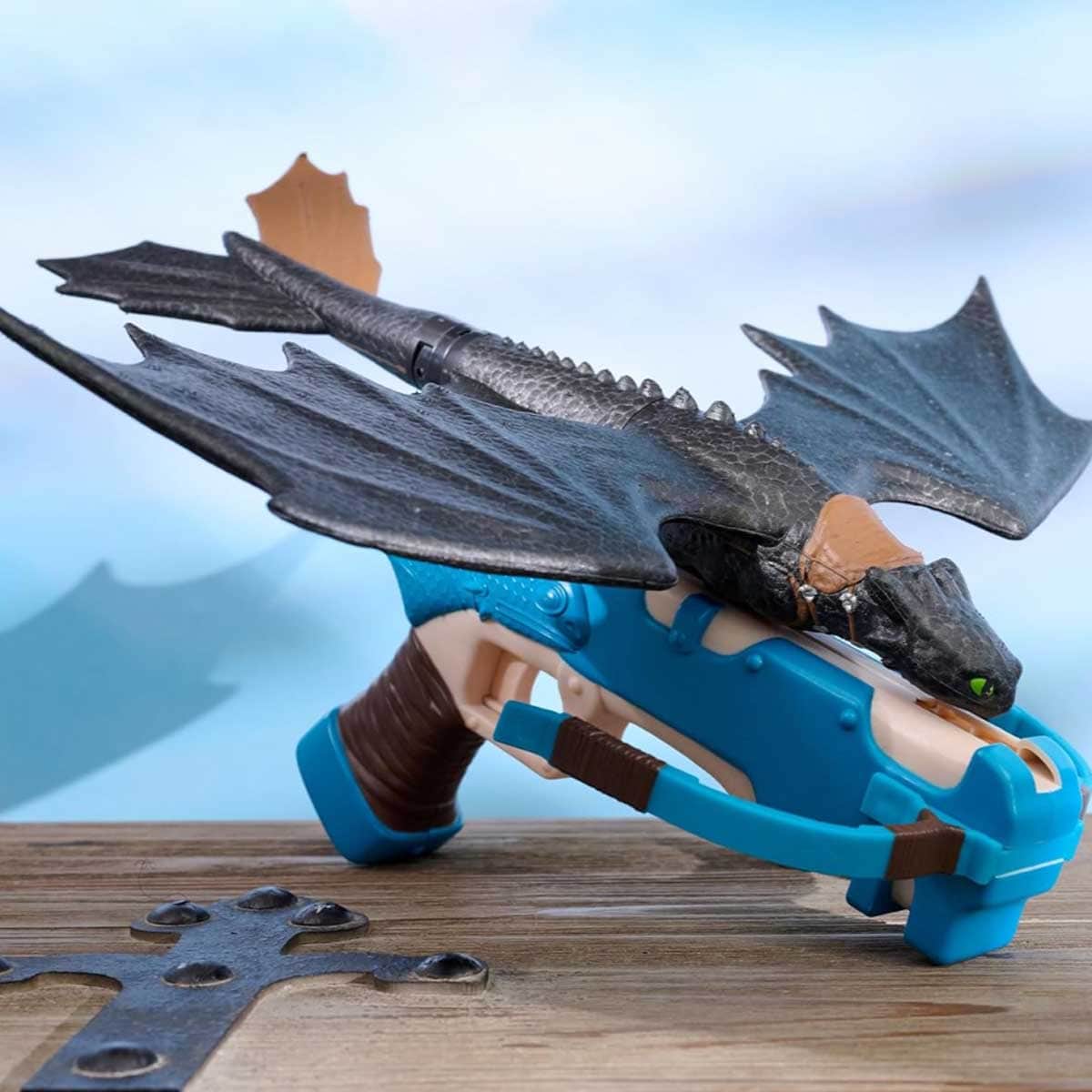 DreamWorks Dragons 2-Piece How to Train Your Dragon Crossbow Launch Toothless Set Unisex, 5-6 Years