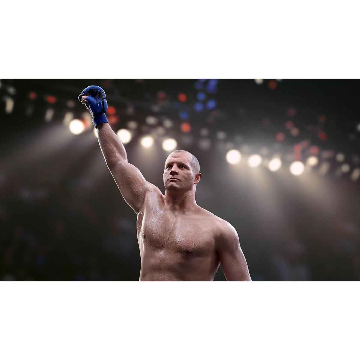 EA سبورتس لعبة UFC 5 متوافق مع بلايستيشن 5
