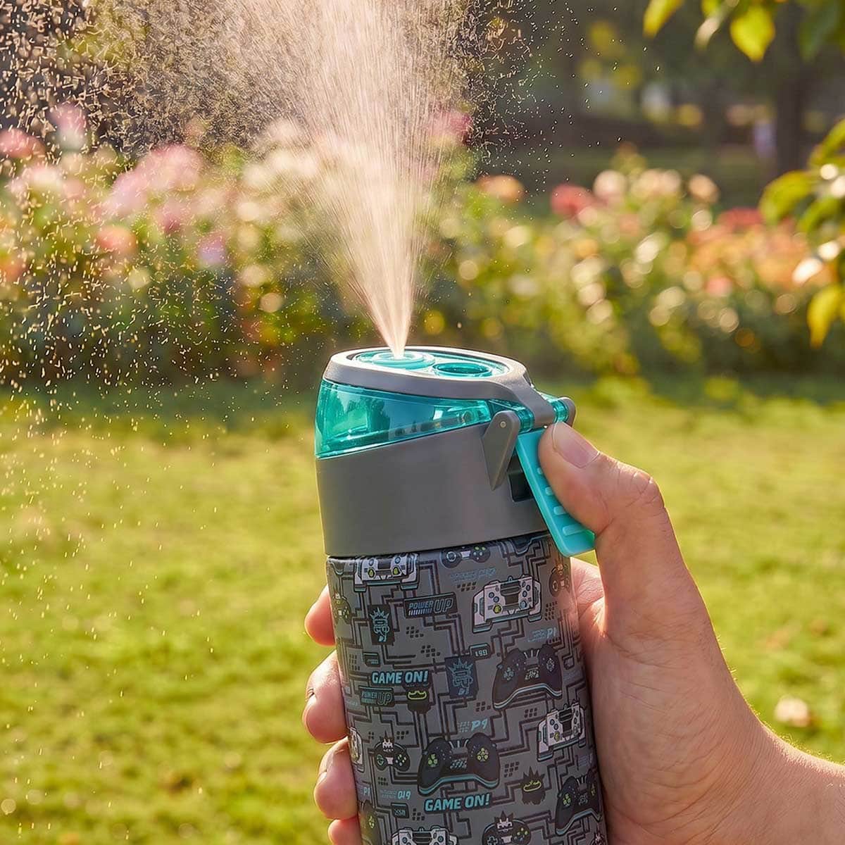 Eazy Kids 640ml Gaming Insulated Stainless Steel Water Bottle with Spray