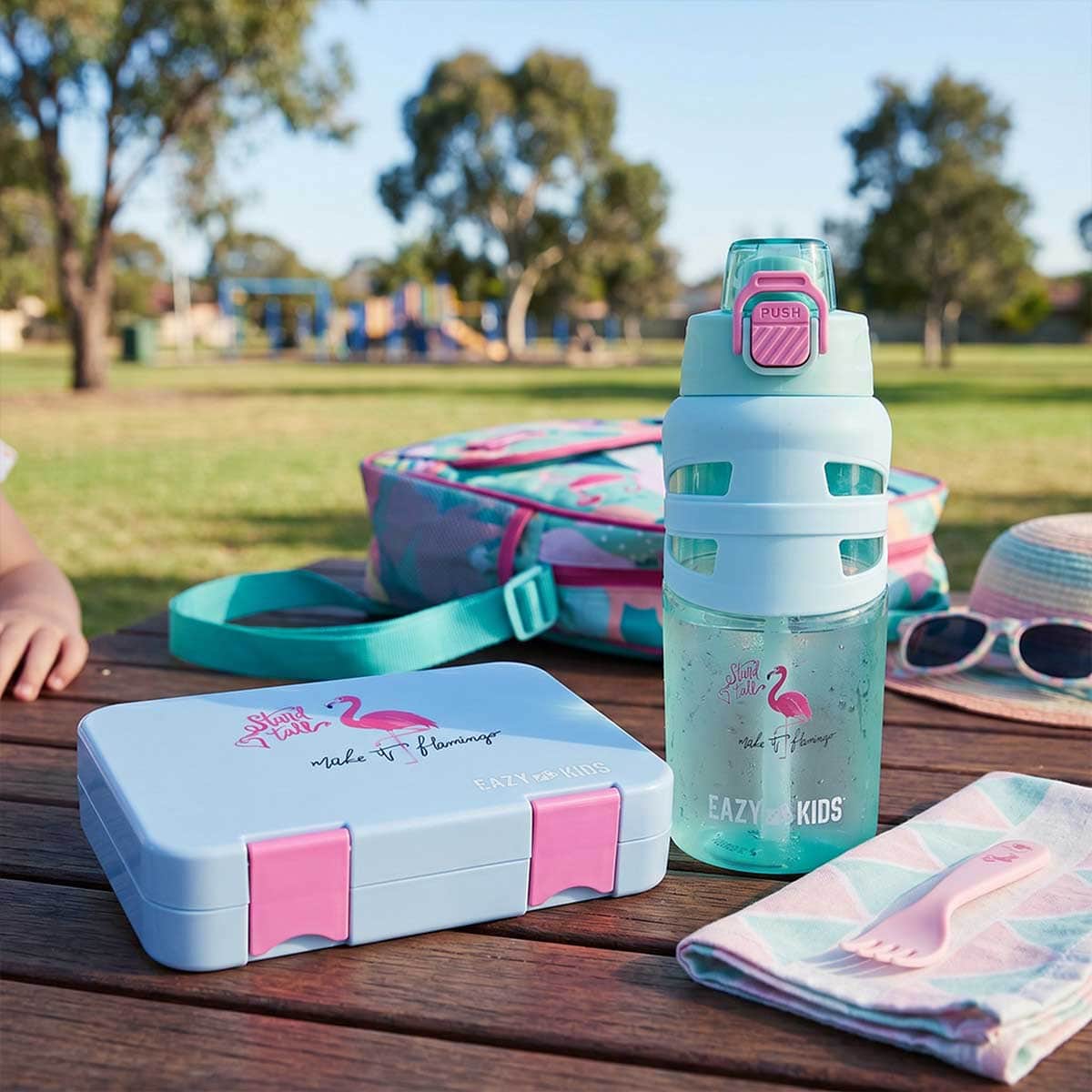 Eazy Kids 750ml Flamingo Aqua Flip Top Water Bottle