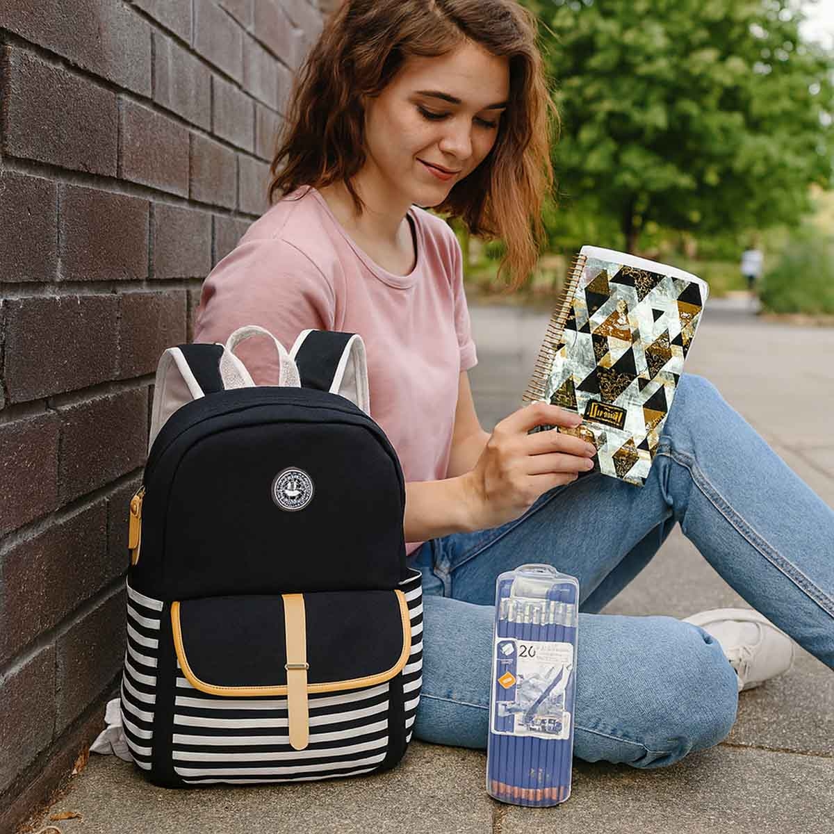 إيزي كيدز حقيبة مدرسية كلاسيك مجموعة من إس دي إنوفاسوس غرافيكا دفتر وستيادلر أقلام رصاص