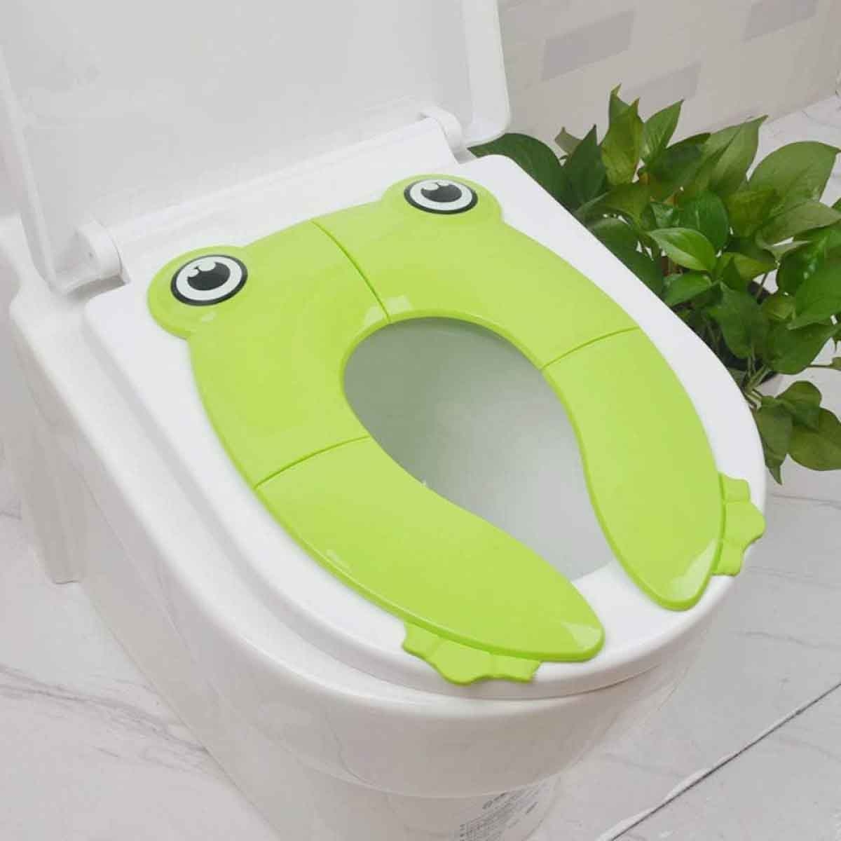 Eazy Kids Green Foldable Travel Potty with Carry Bag