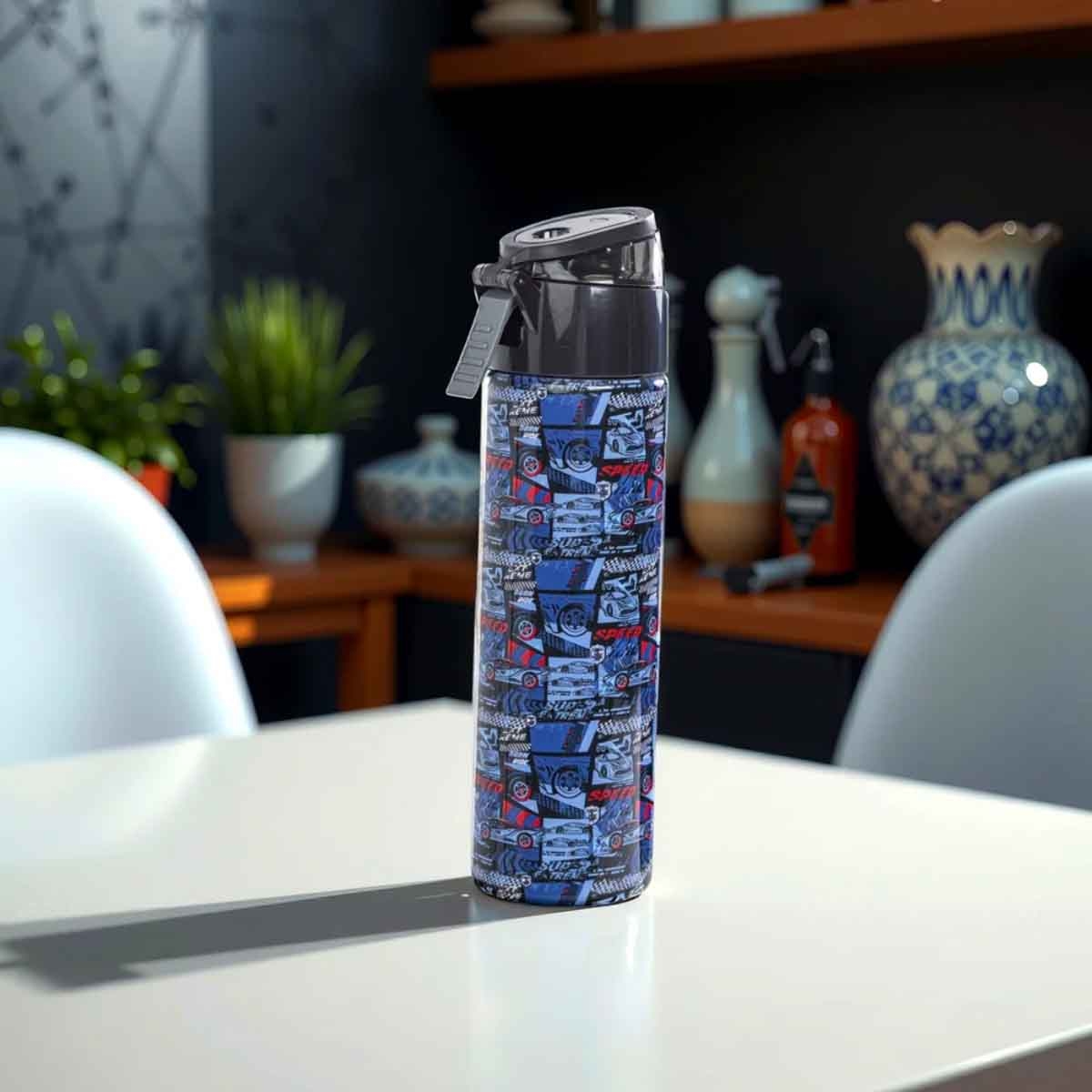 إيزي كيدز زجاجة ماء ستيل معزولة 640 مل بتصميم سباق سيارات مع بخاخ