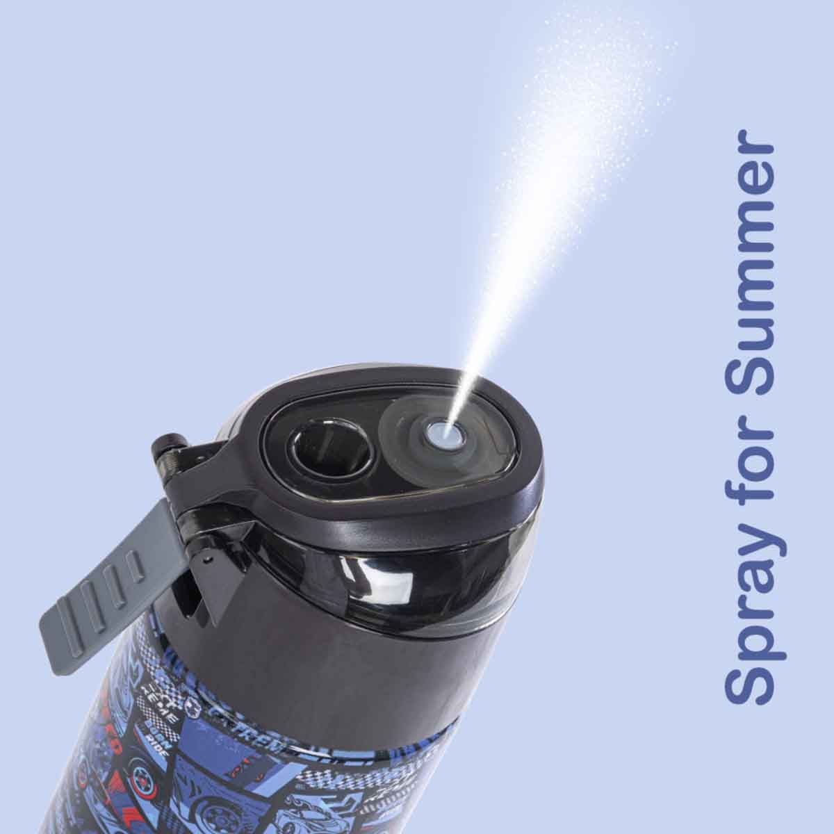 إيزي كيدز زجاجة ماء ستيل معزولة 640 مل بتصميم سباق سيارات مع بخاخ