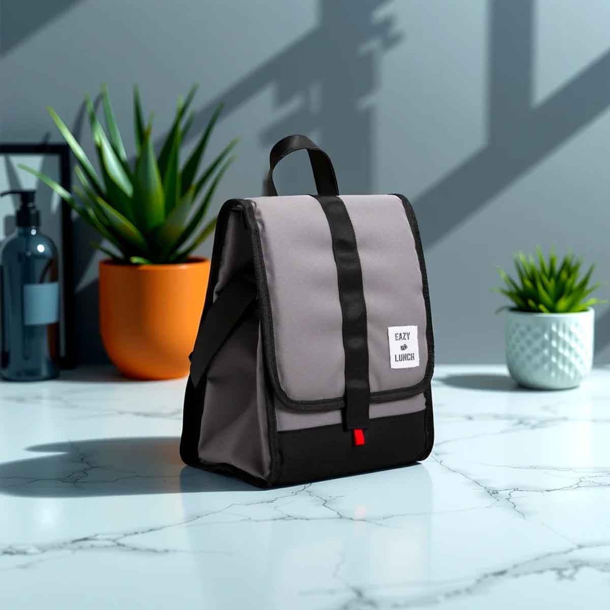Eazy Kids Grey/Black Insulated Lunch Bag