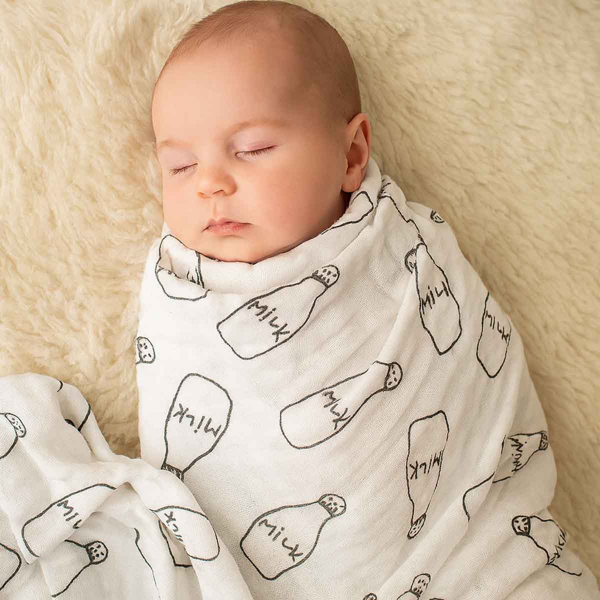 Eazy Kids Muslin Swaddle & Bib Set XL Milk Bottle