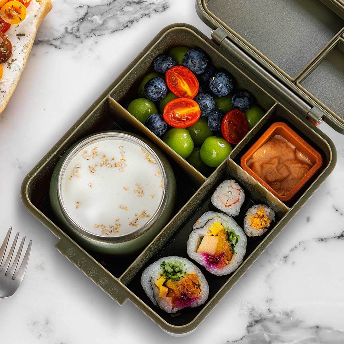 Eazy Kids Jumbo Bento Lunch Box with 850ml Tritan Water Bottle