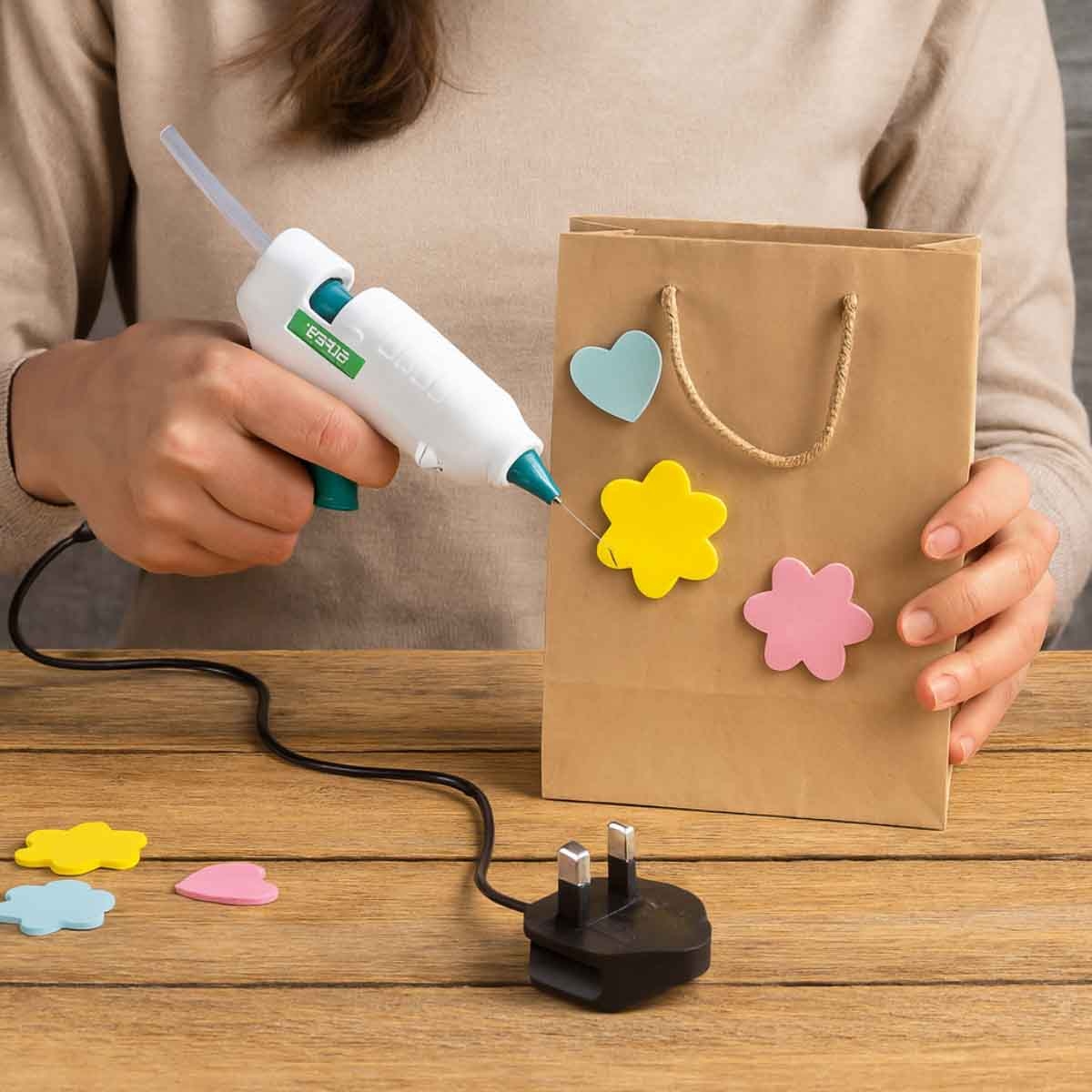 Fantastick 25W Regular Glue Gun Unisex