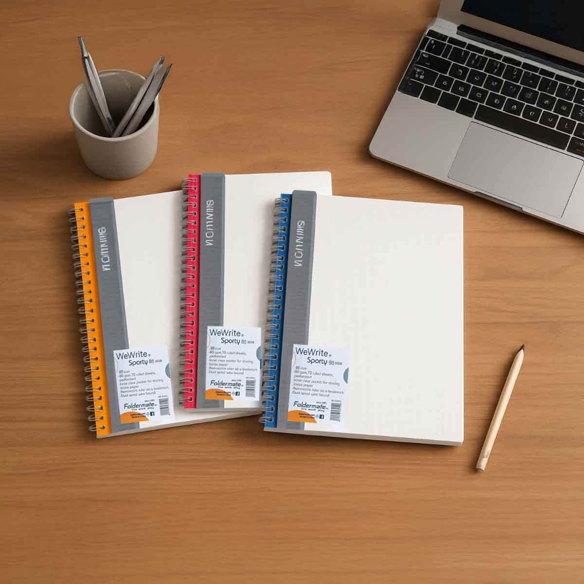 فولدرميت دفتر سلك B5 80جم 70 ورقة وي رايت سبورتي لون عادي موضوع واحد ألوان متعددة