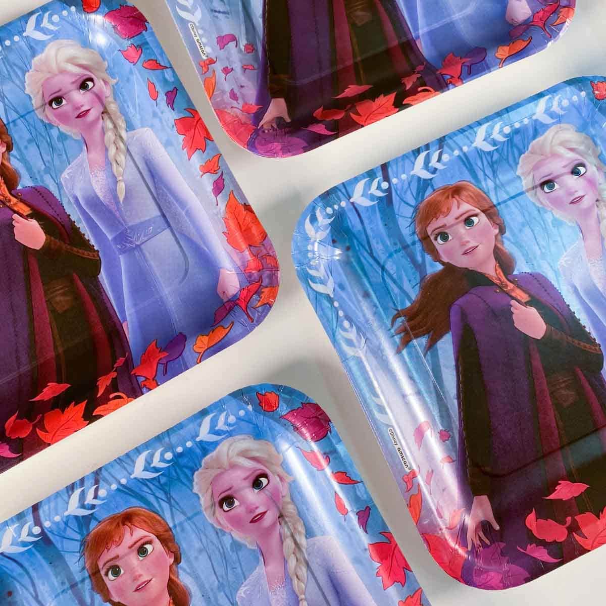 Disney Frozen 2 8-Piece 9" Square Paper Plate Set