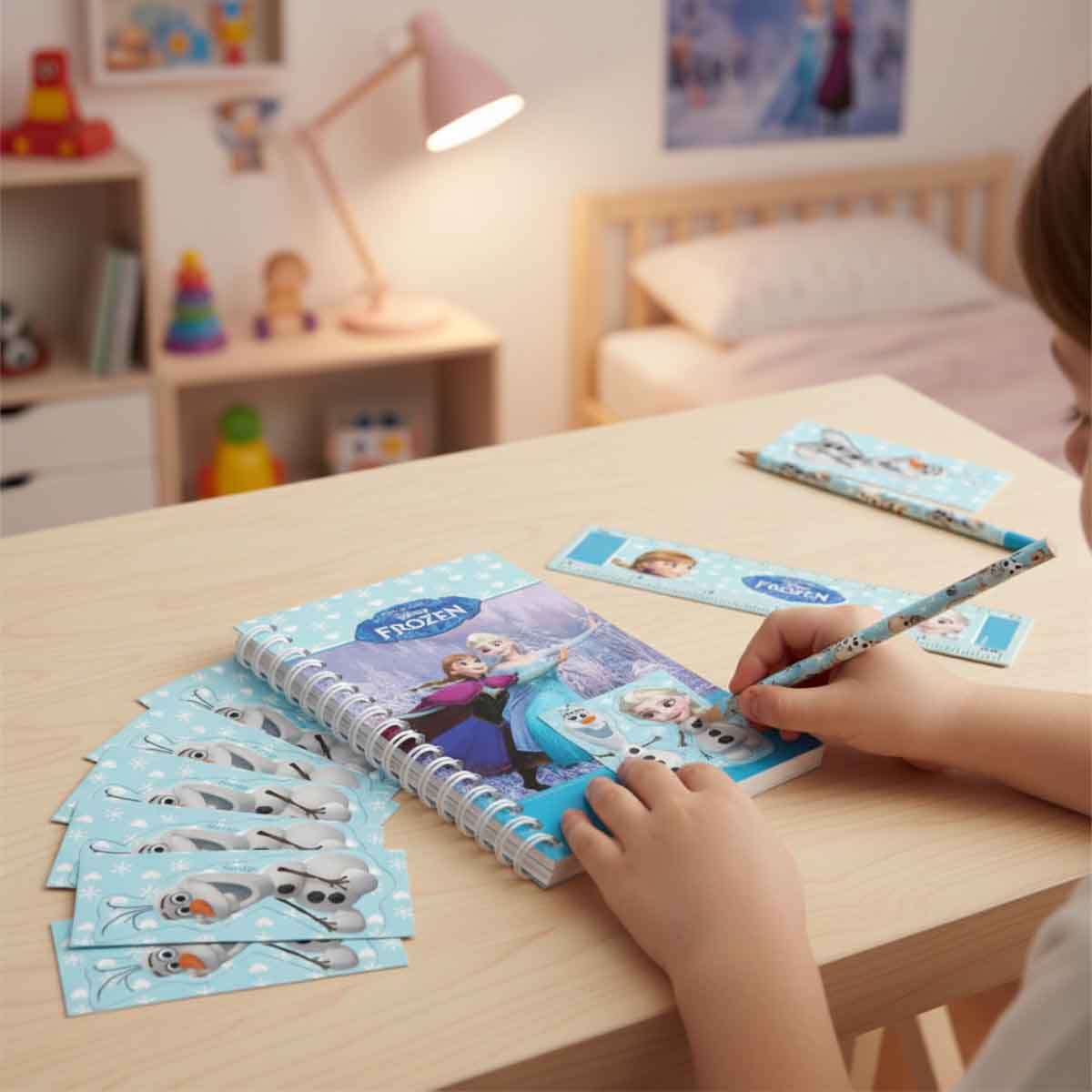 Disney Frozen 20-Piece Stationery Set