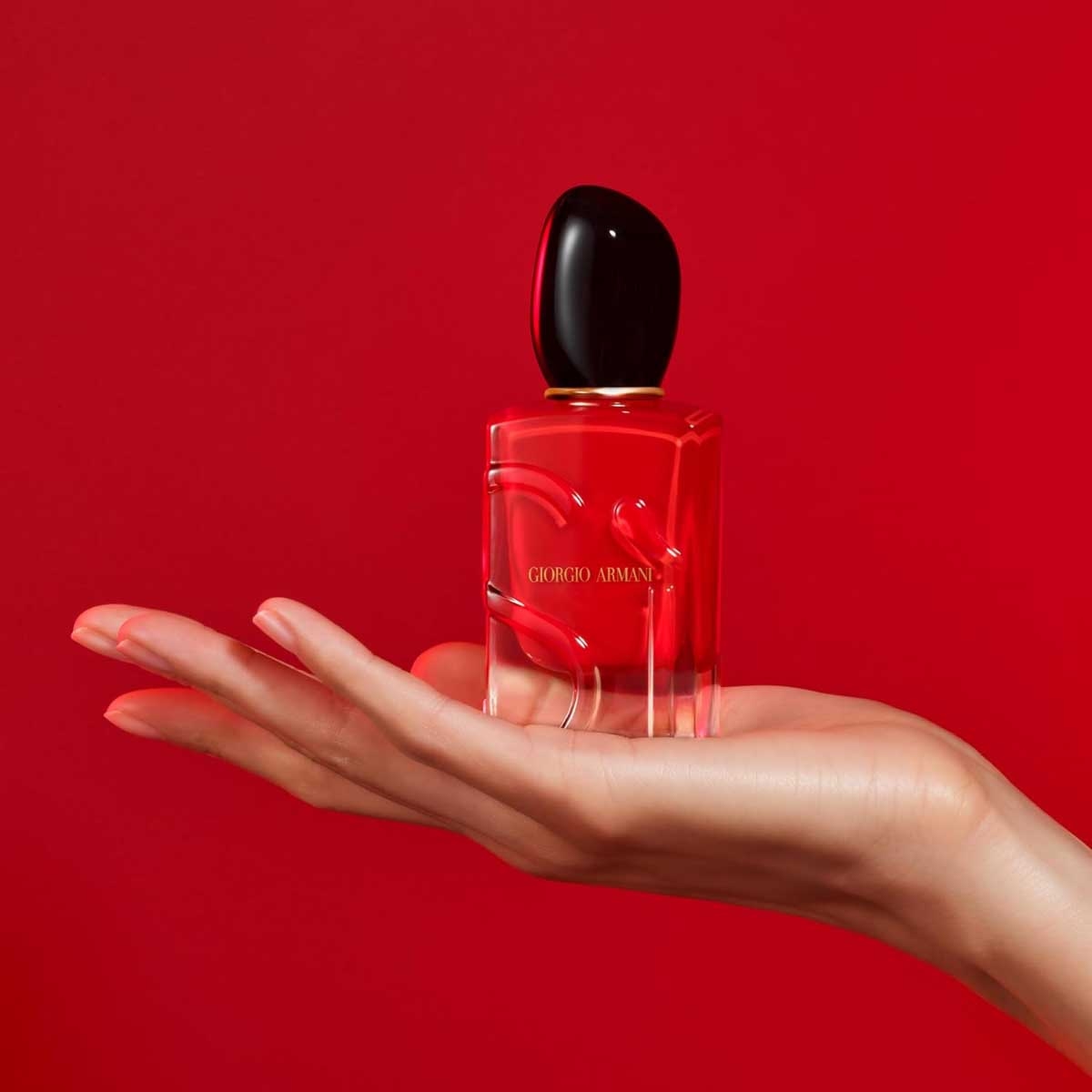 عطر جورجيو ارماني سي باسيوني او دي بارفان للنساء
