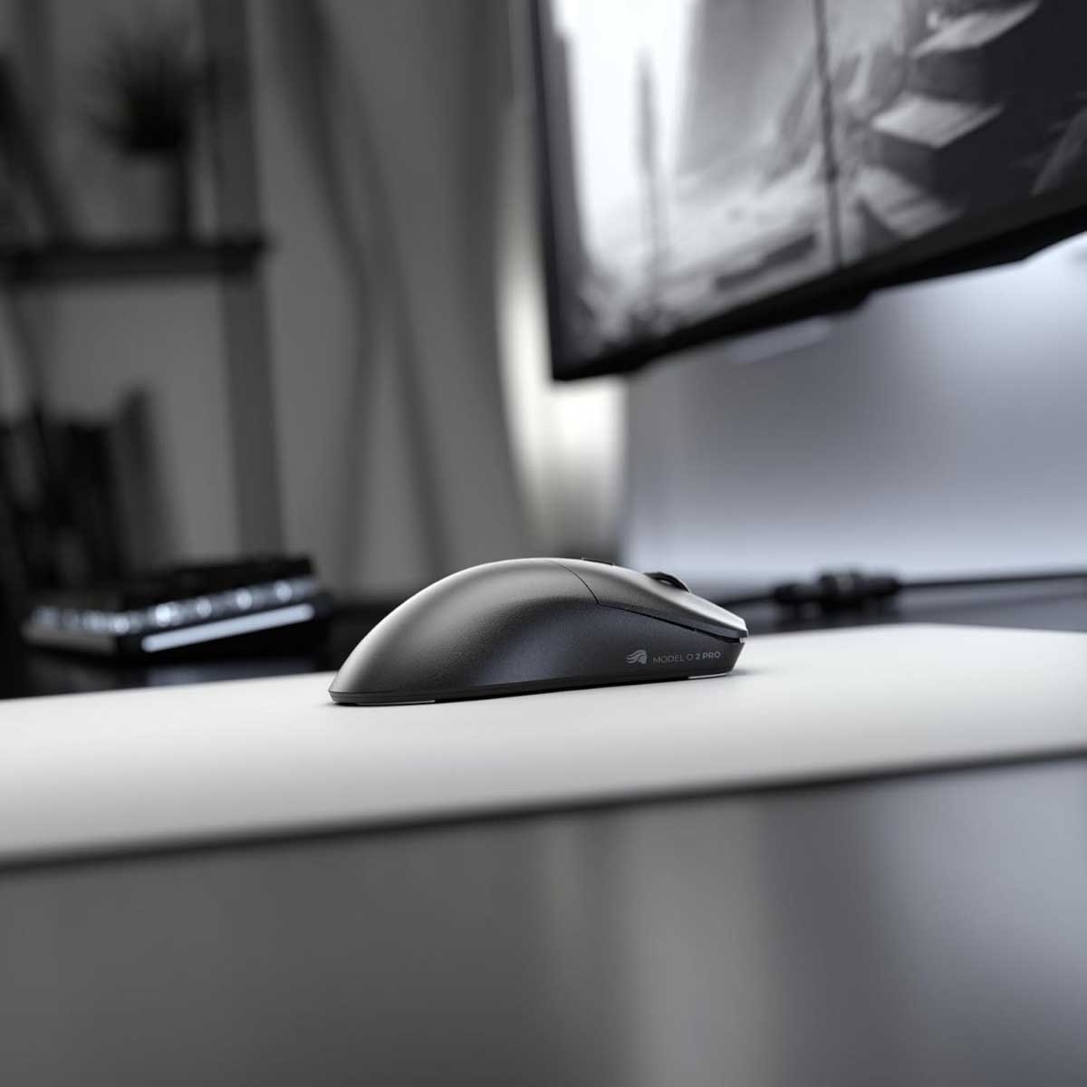 ماوس الألعاب التنافسي اللاسلكي Glorious Black Model O 2 PRO بتردد 1 كيلو هرتز