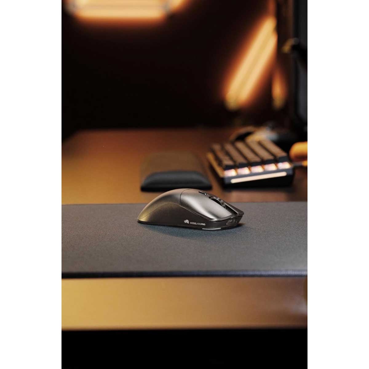 ماوس الألعاب التنافسي اللاسلكي Glorious Black Model O 2 PRO بتردد 1 كيلو هرتز