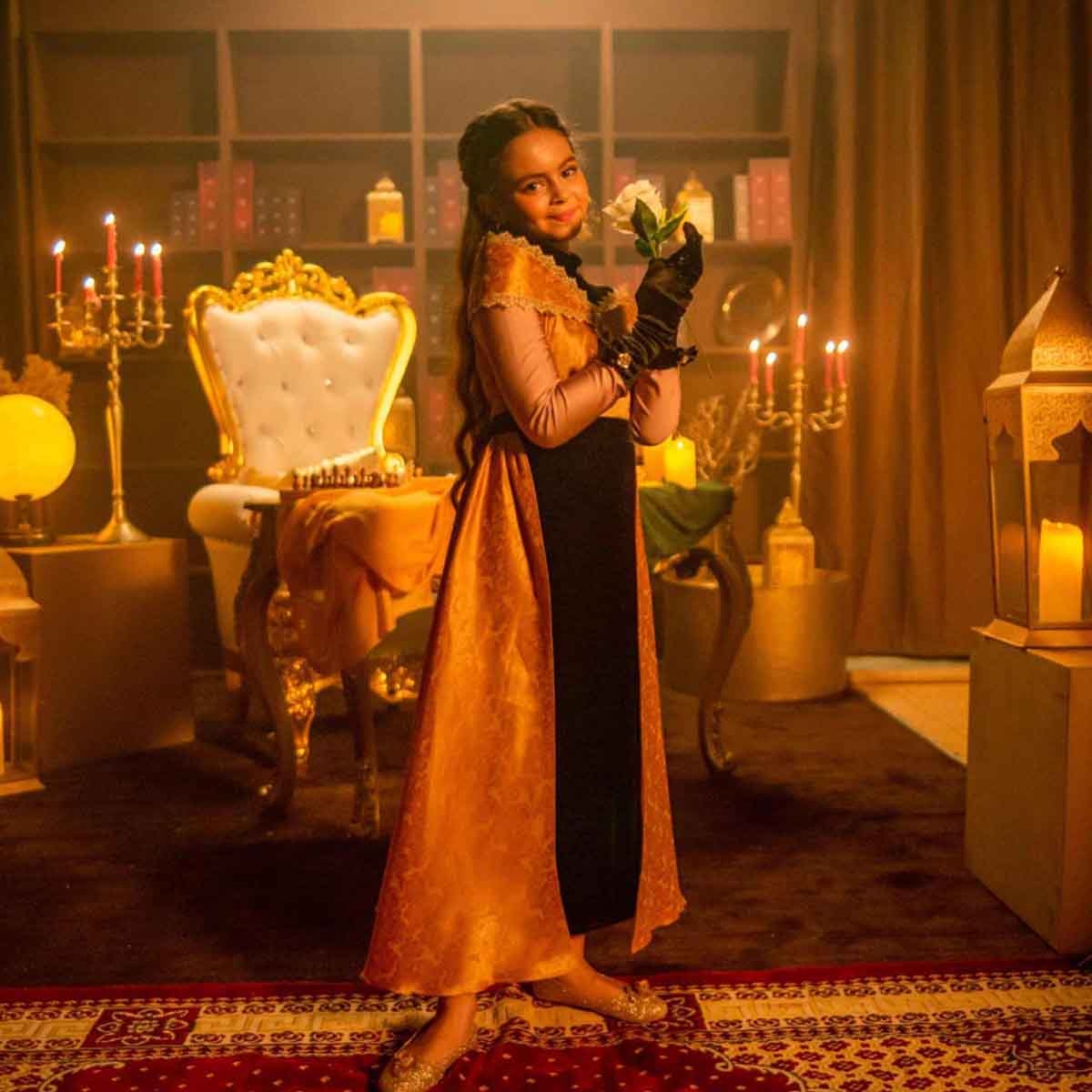 Disney Golden Princess Belle Prestige Costume