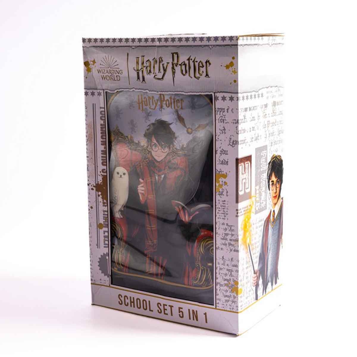 Harry Potter 18" Trolley Bag Set with Lunch Bag, Pencil Case, Water Bottle & Lunch Box Unisex, 5-7 Years