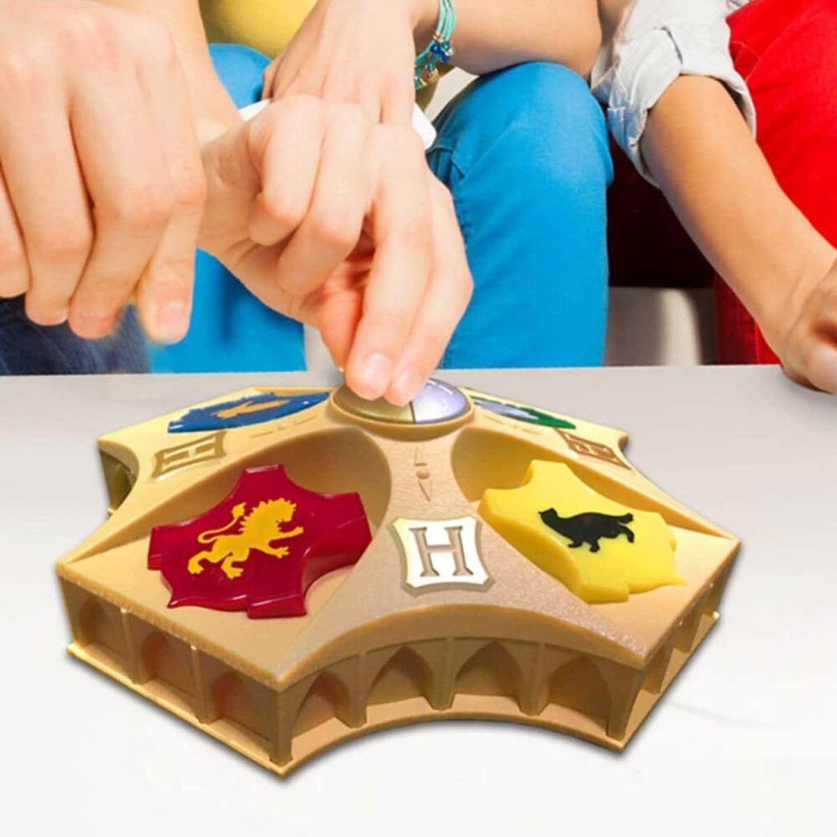 Harry Potter Wizarding Quiz Trivia Game Unisex, 8-10 Years