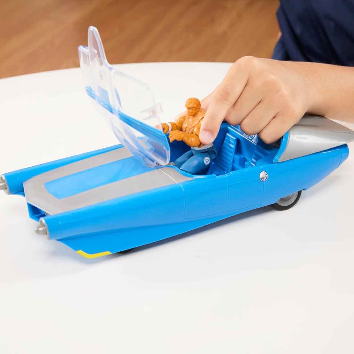 Hasbro 4 Inch Fantastic 4 Vehicle & Figure Playset Unisex, 5-7 Years