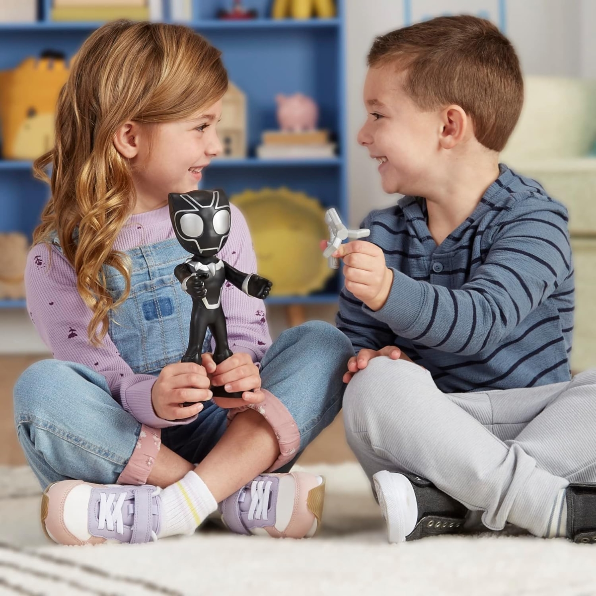 Hasbro 9″ Supersized Hero Black Panther Action Figure Unisex, 3-4 Years