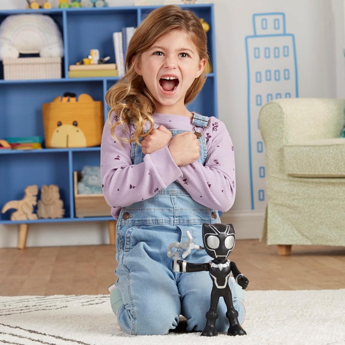 Hasbro 9″ Supersized Hero Black Panther Action Figure Unisex, 3-4 Years