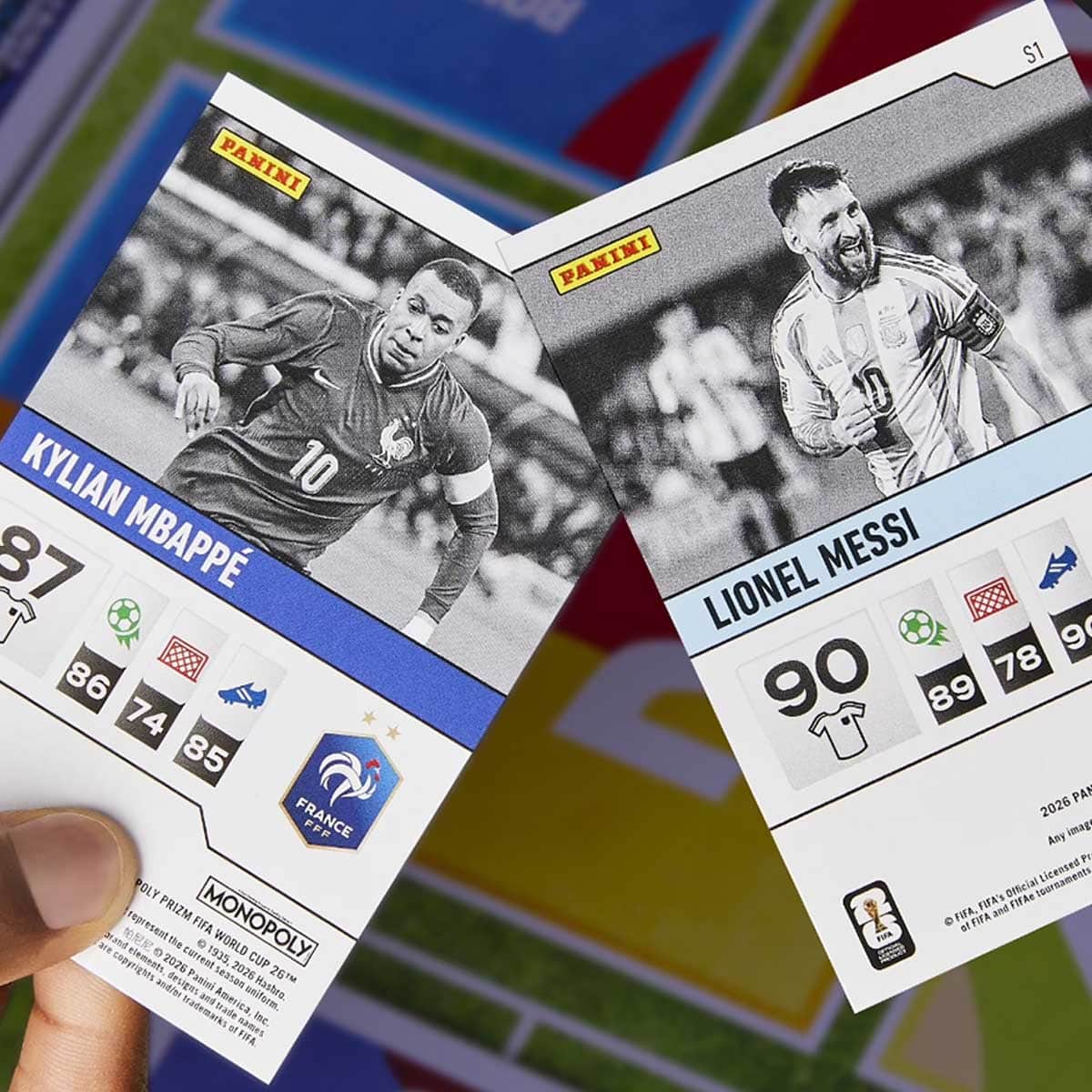 Monopoly FIFA World Cup Board Game with Panini Prizm Trading Cards Unisex, 8-10 Years
