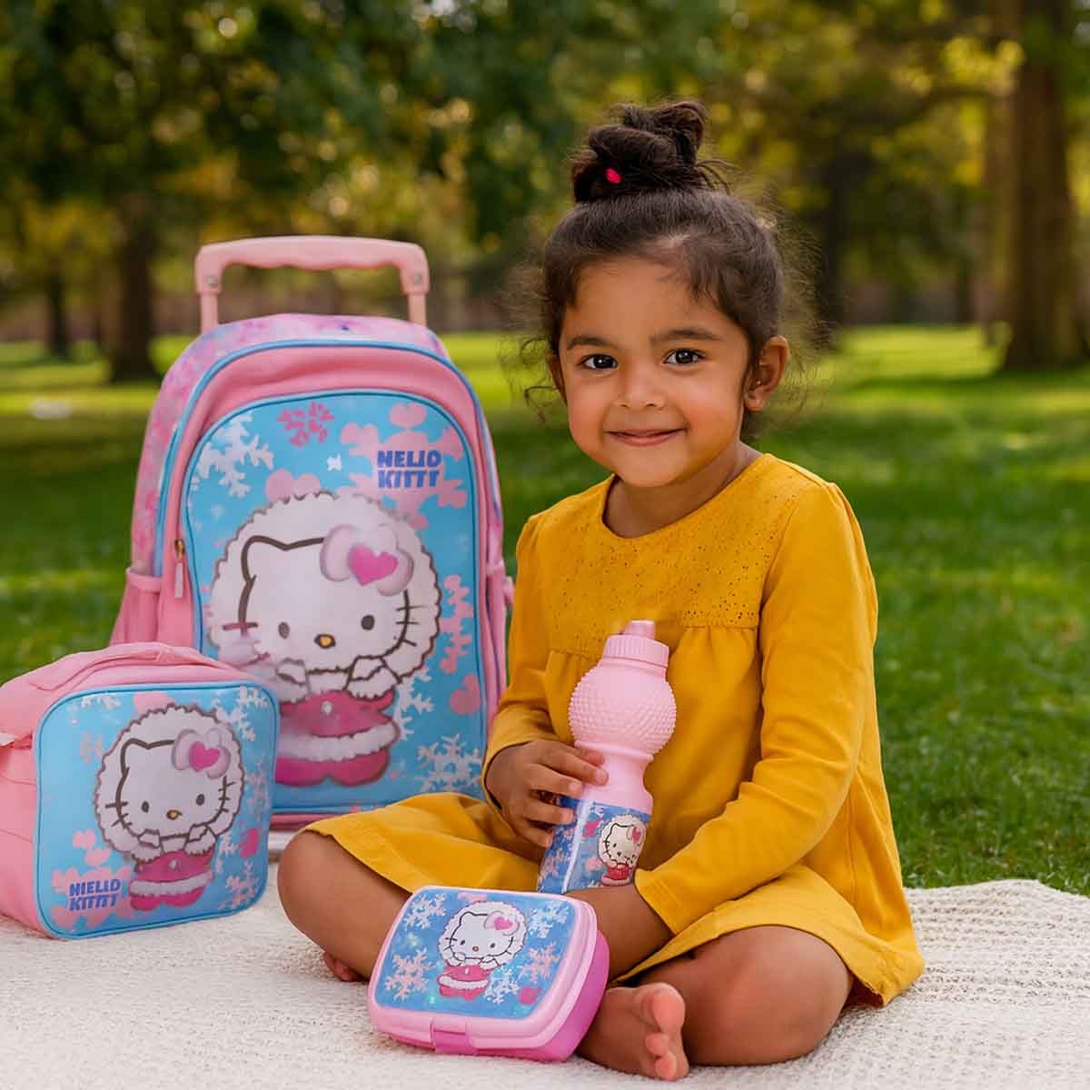 هيلو كيتي مجموعة مدرسية 5 في 1 باللون الوردي مع حقيبة ترولي وحقيبة غداء ومقلمة وزجاجة مياه وصندوق طعام للبنات من عمر 5-7 سنوات