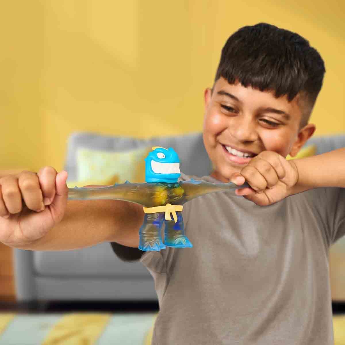 هيروز اوف جو جت زو S2 طقم لعب تايرو جلوي ان ذا دارك هيرو كرياتور مع 3 حشوات جو مميزة للأولاد، 5-7 سنوات