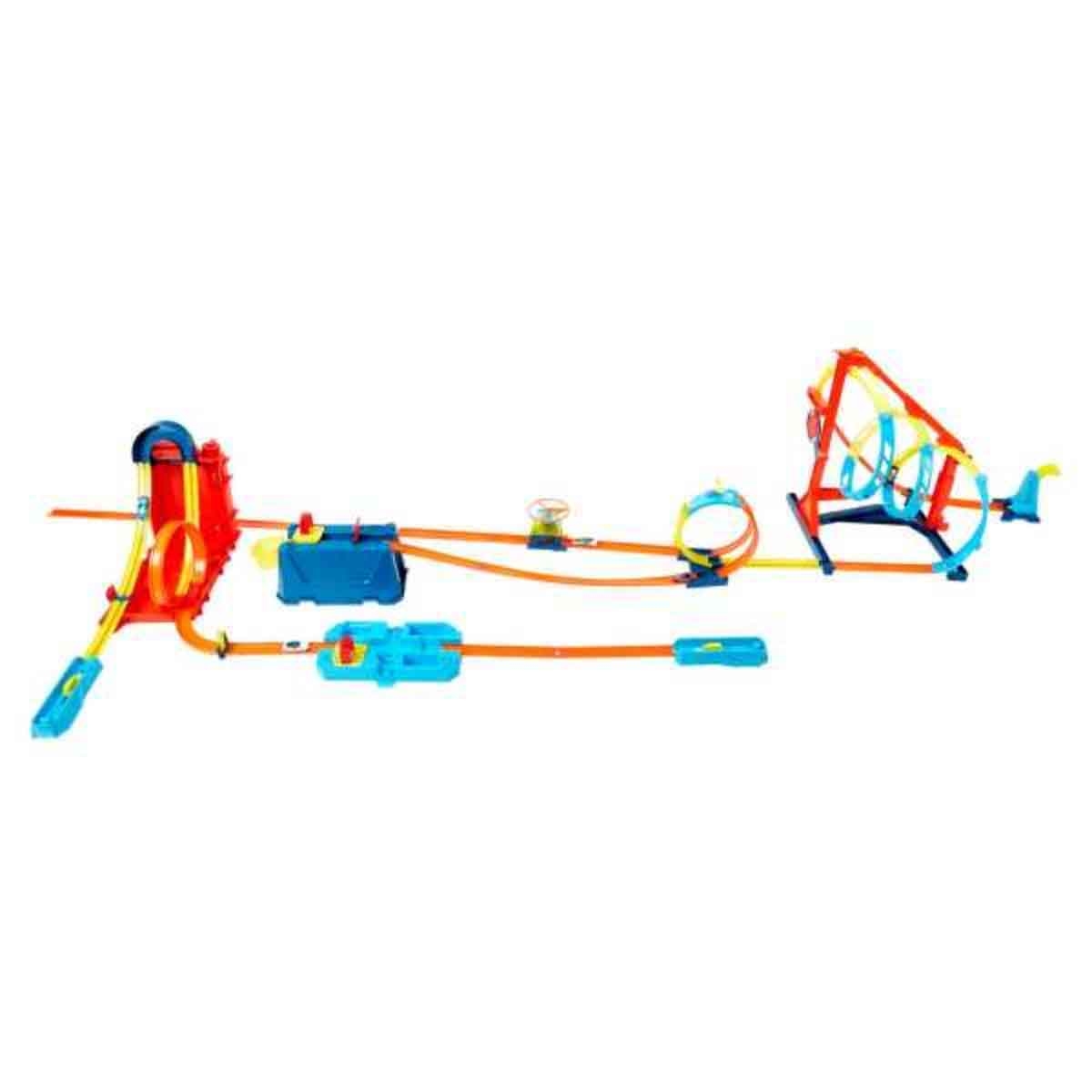 Hot Wheels Track Builder Playset & Assorted Monster Truck Bundle Unisex, 3-4 Years