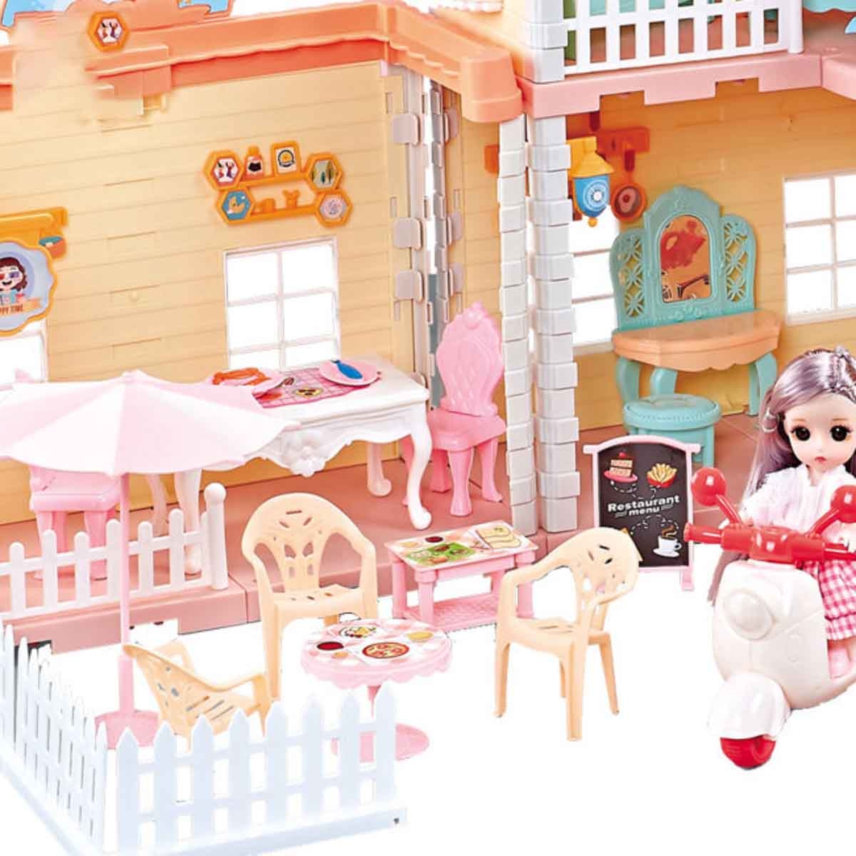 Huada Toys HDT668-34A Villa & Doll Playset with Light & Mist Spray Unisex, 3-4 Years