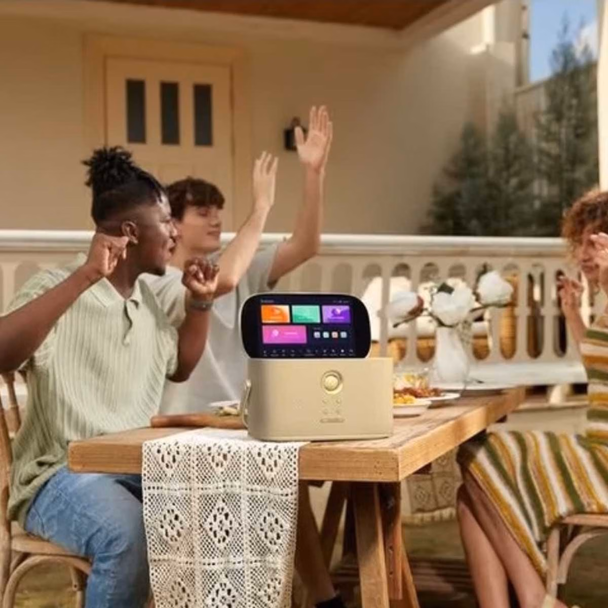 إيكاراو شيل S2 مكبر صوت كاريوكي مع شاشة مقاس 8 انش