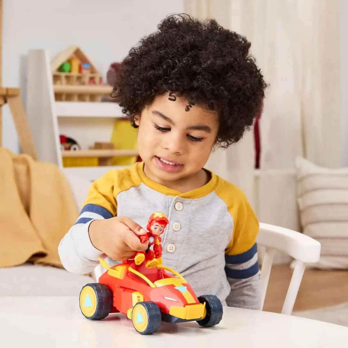 آيرون مان وأصدقاؤه الرائعون مجموعة لعب 2 في 1 بدلة ميك وآلية ومركبة للجنسين من عمر 3-4 سنوات