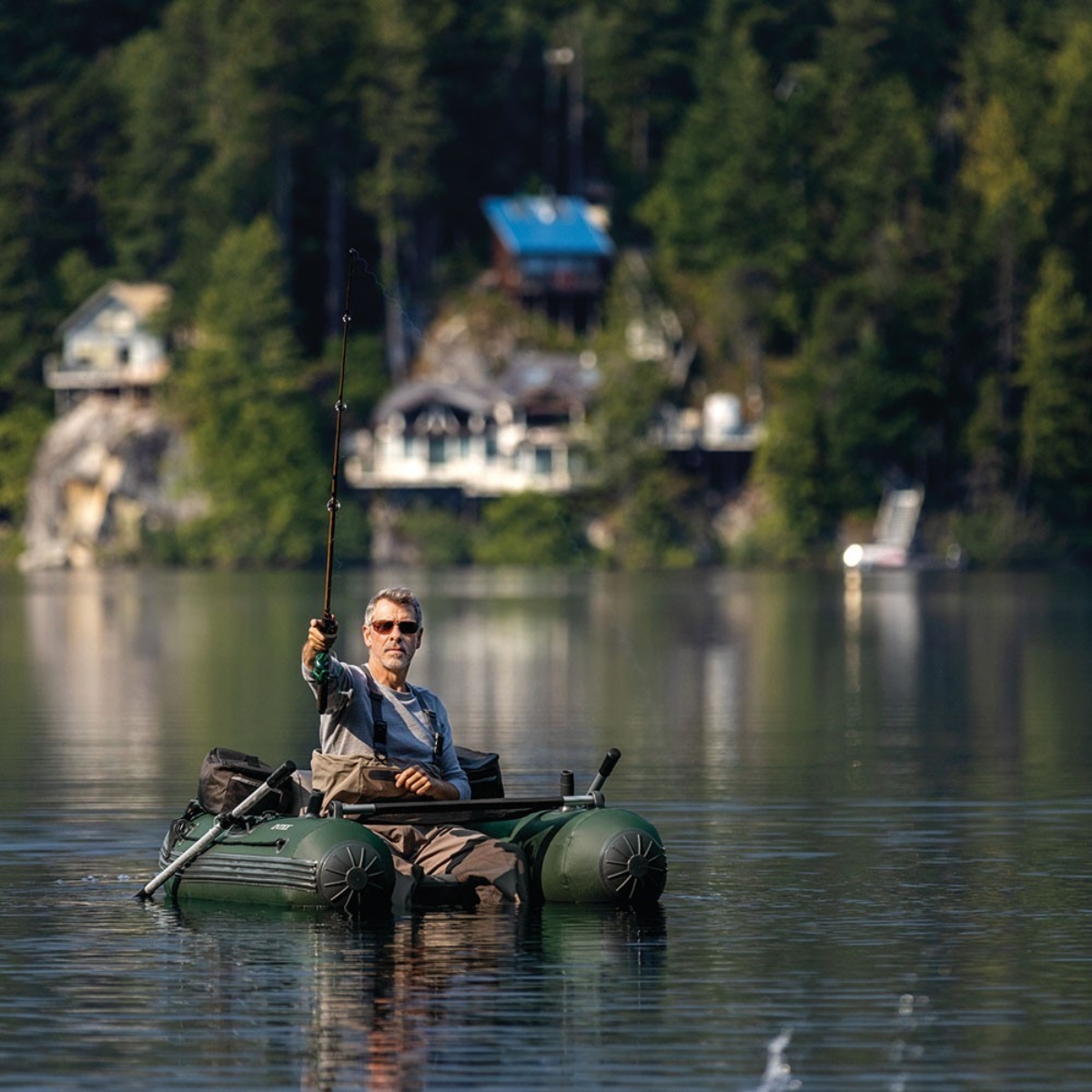 انتكس بيغ كاتش برو قارب صيد نفاخ، من 13 سنة فما فوق