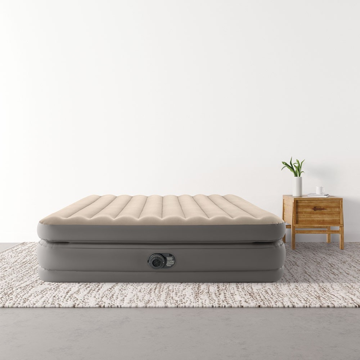 Intex Built-in-Pump Queen Comfort Elevated Airbed with Fiber-Tech Unisex, 13+ Years