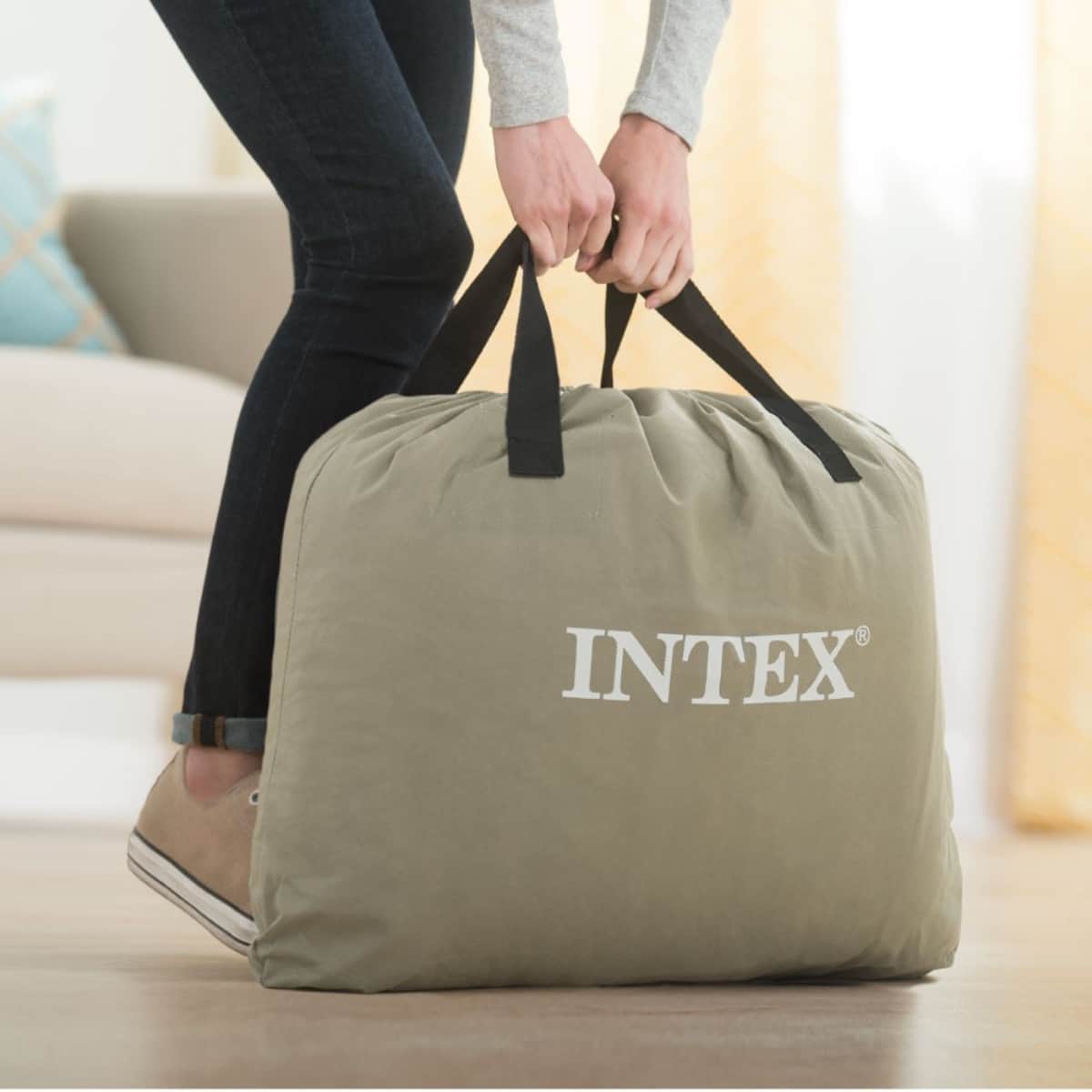 Intex Built-in-Pump Queen Comfort Elevated Airbed with Fiber-Tech Unisex, 13+ Years