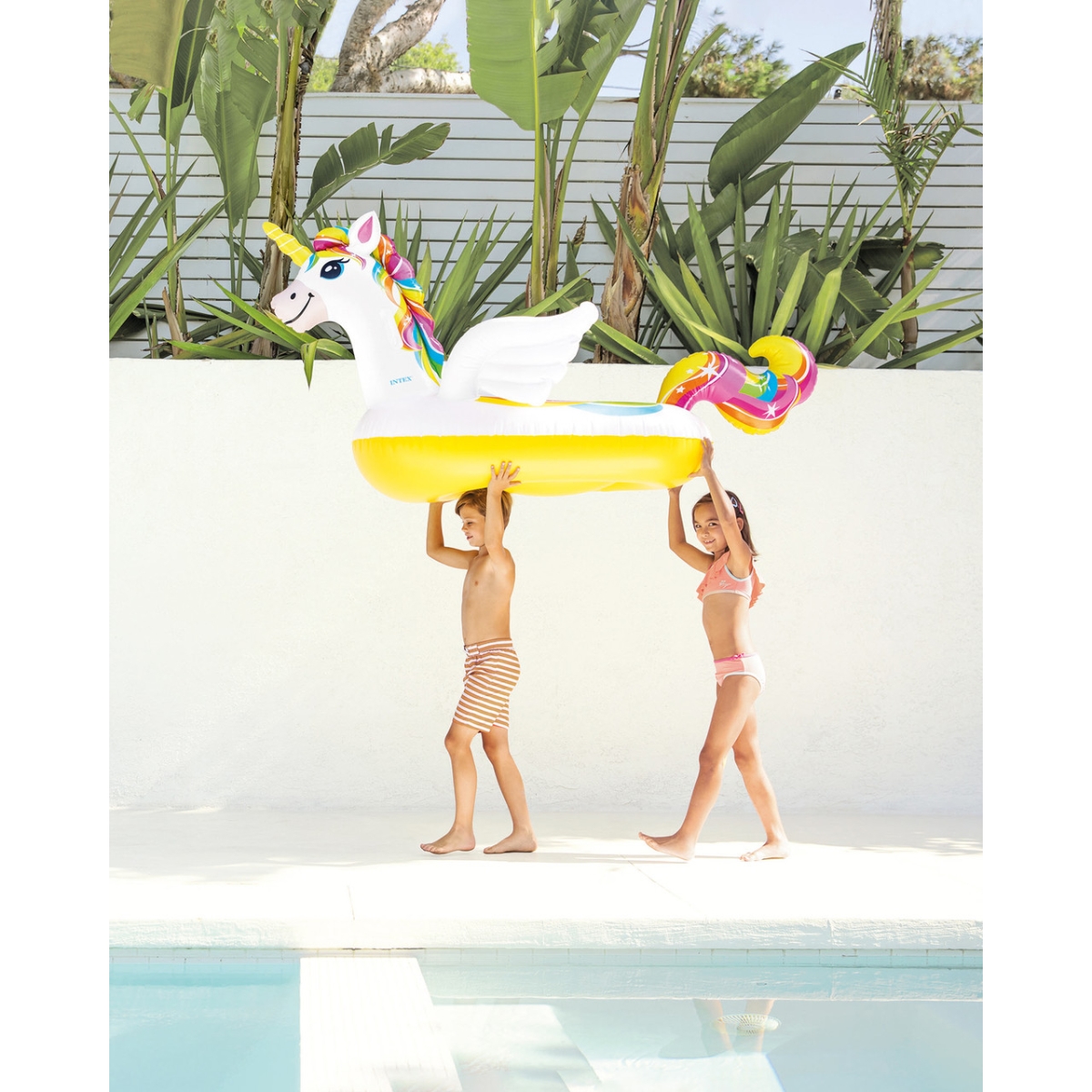 Intex Ride-On Unicorn Pool Float Unisex, 13+ Years