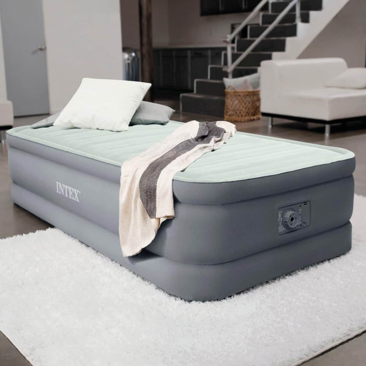 Intex Twin PremAire Elevated Airbed with Built-in Pump Unisex