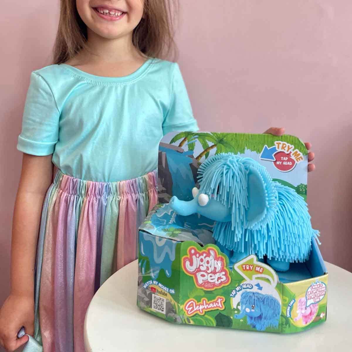 Jiggly Pets Blue Rubbery Walking Elephant with Sounds & Effects Unisex, 5-7 Years